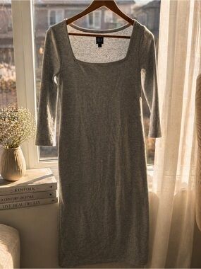 GAP Grey Square Neck Bodycon Midi Dress Size Small Minimalist Stretch